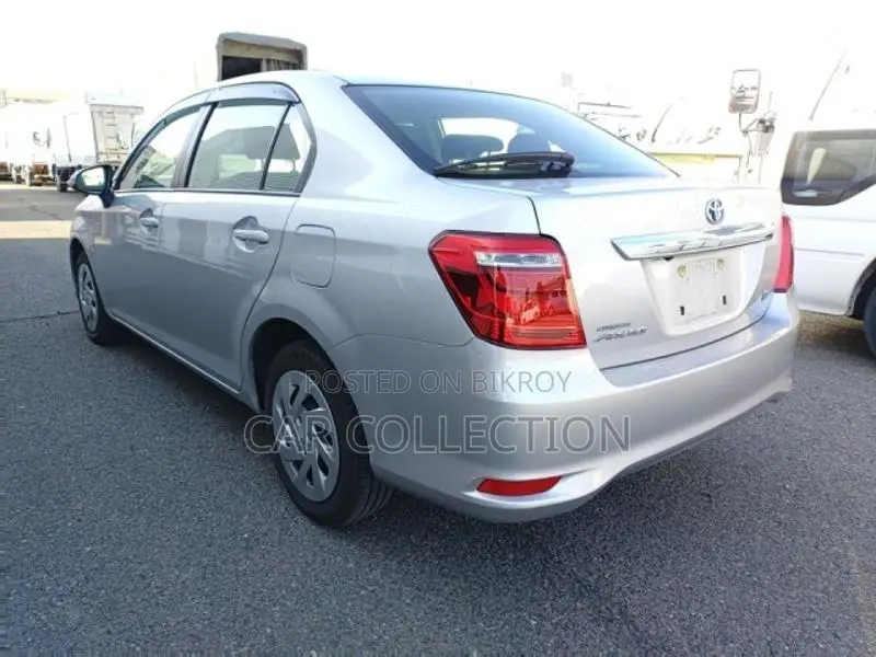Toyota Axio 2021