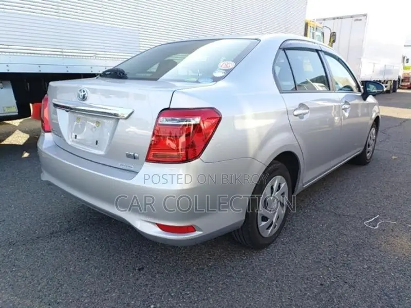 Toyota Axio 2021