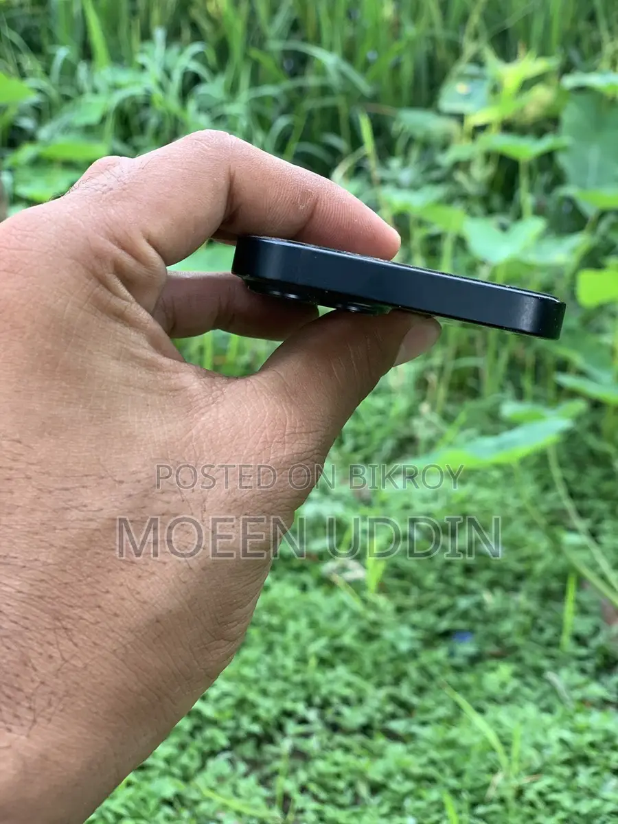 Apple iPhone 13 Mini . (Used)