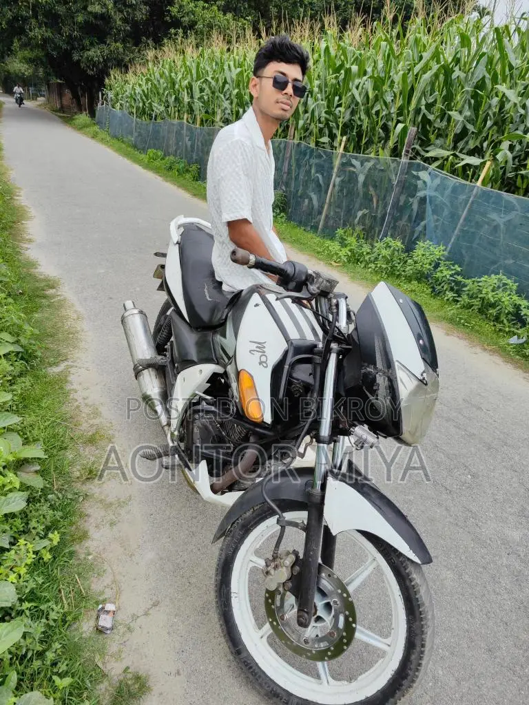 TVS Flame . 2011