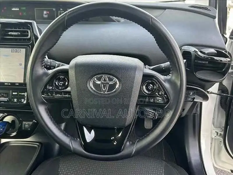 Toyota Prius 2020 Pearl