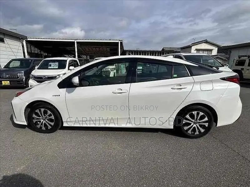 Toyota Prius 2020 Pearl