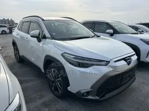 Toyota Corolla Cross Z Pearl Hardtop 2022
