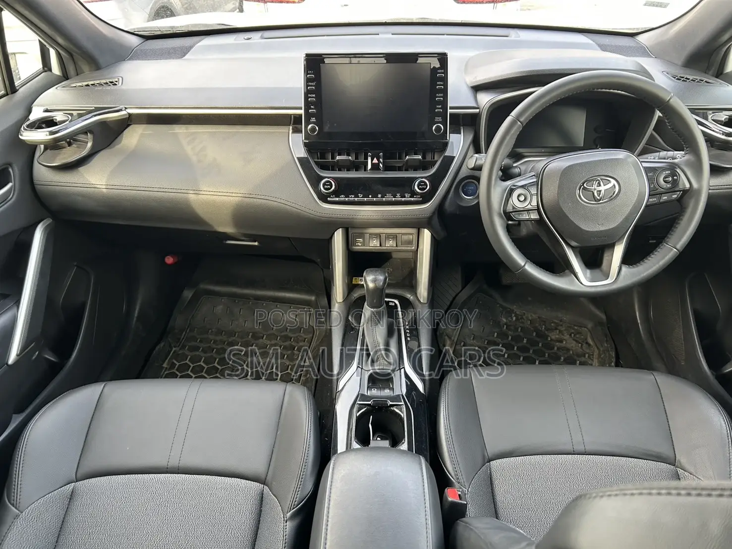 Toyota Corolla Cross Z Pearl Hardtop 2022