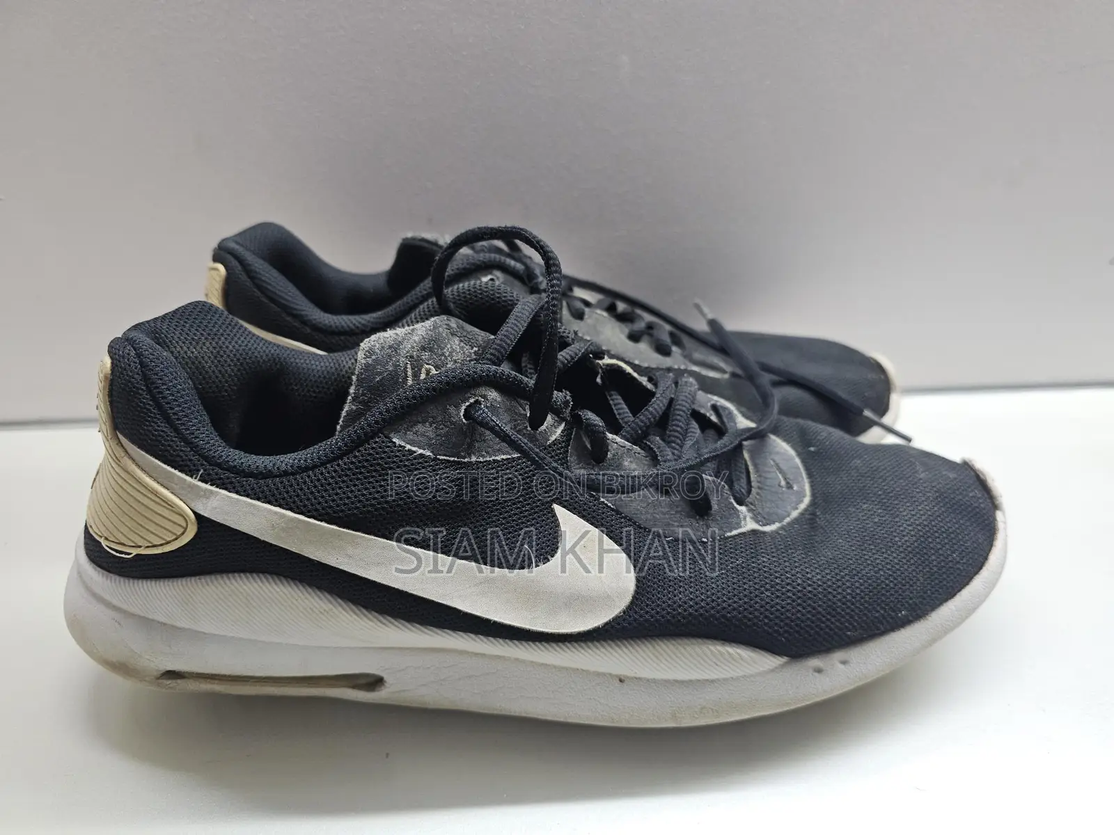 Nike shoe