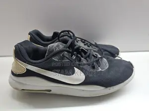 Nike shoe