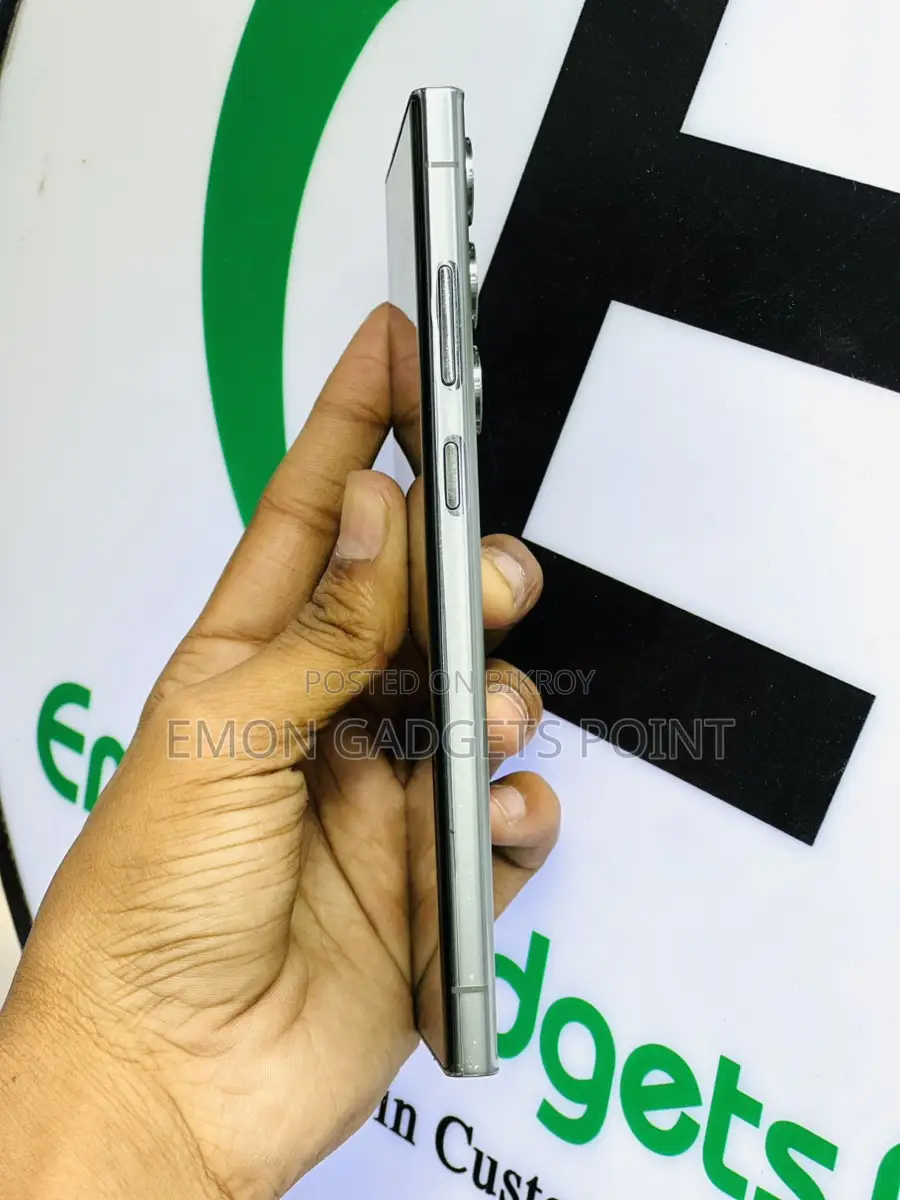 Samsung Galaxy S23 Ultra 8/256 (Used)