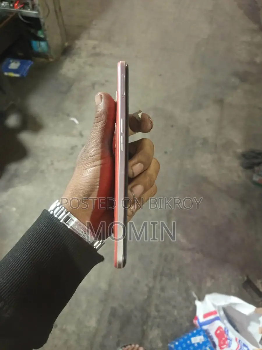 OPPO F17 . (Used)