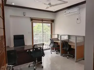 গুলশানে আবাসিক ভবনে ফার্নিশড অফিস ভাড়া