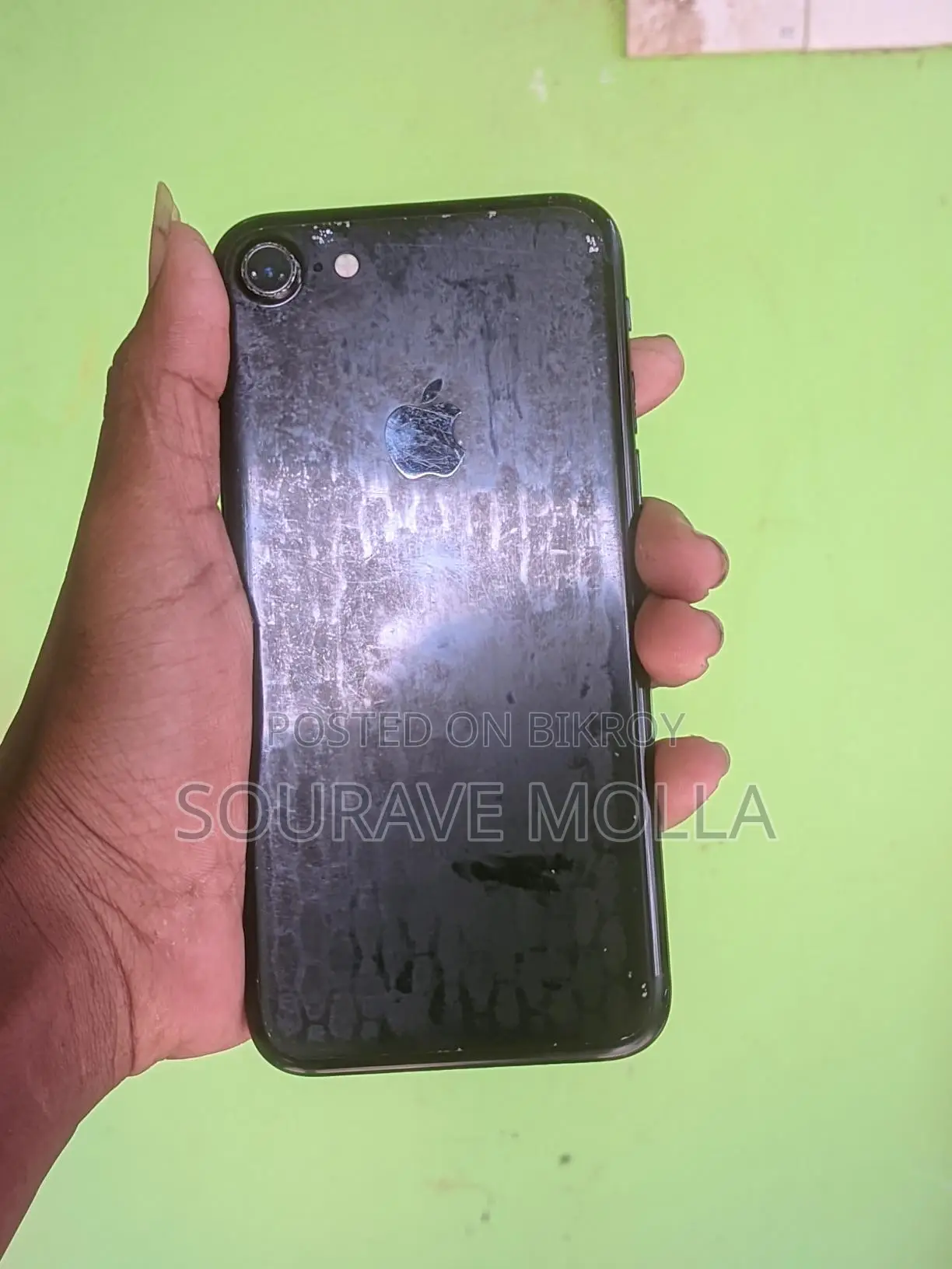Apple iPhone 7 (Used)