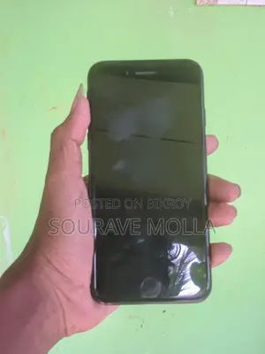 Apple iPhone 7 (Used)