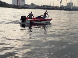 নতুন রকেট বোট সাথে ইয়ামাহা ৪০ এইচপি ইঞ্জিন