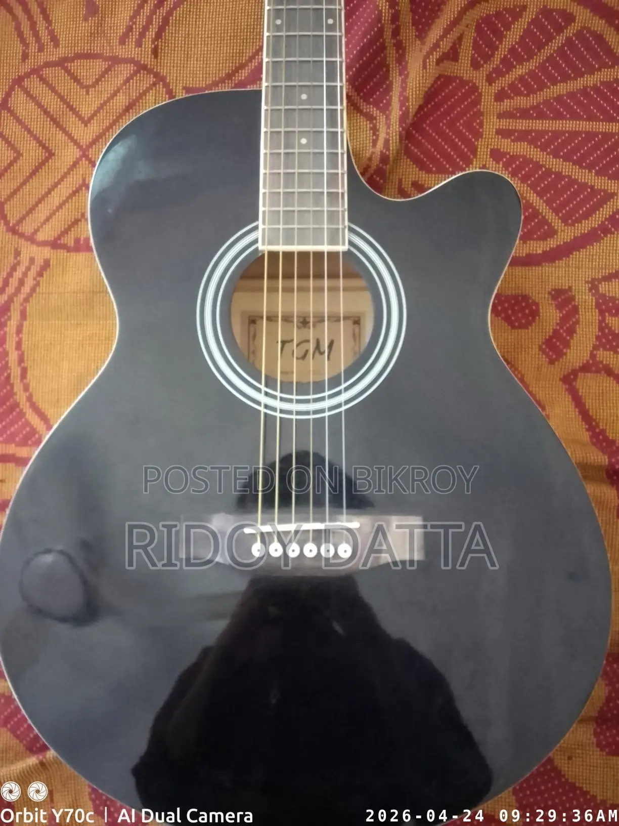 acoustic guiter