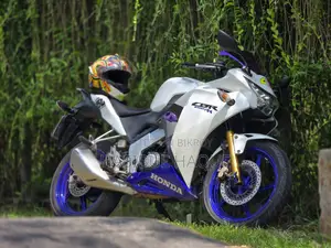 Honda CBR 2016 White