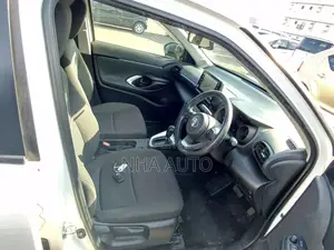 Toyota Corolla Cross HYBRID S PACKAGE 2022