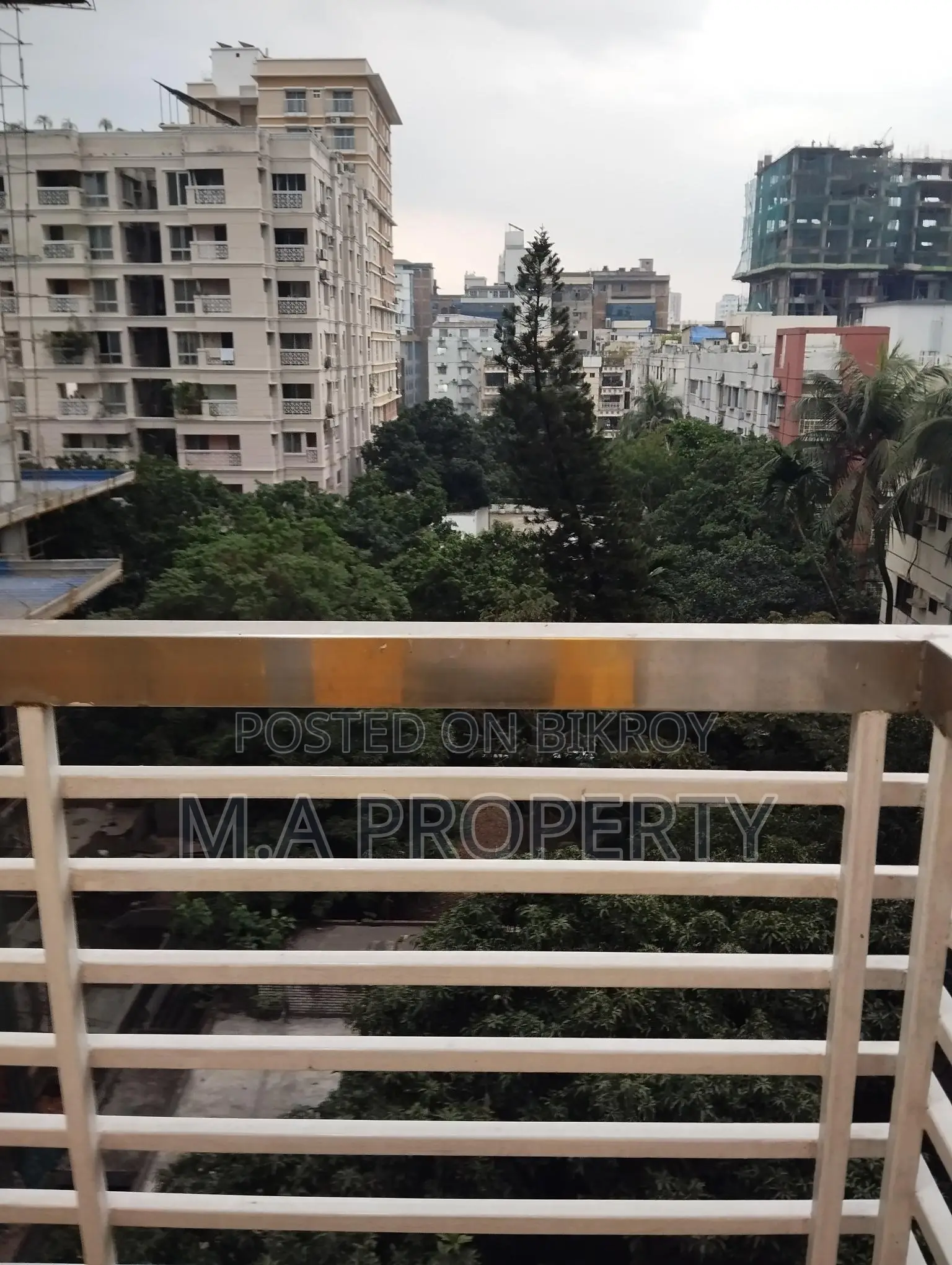 SAMI NEW 4 BED UNFURNISHED FLAT RENT IN GULSHAN 2 MEDDLE