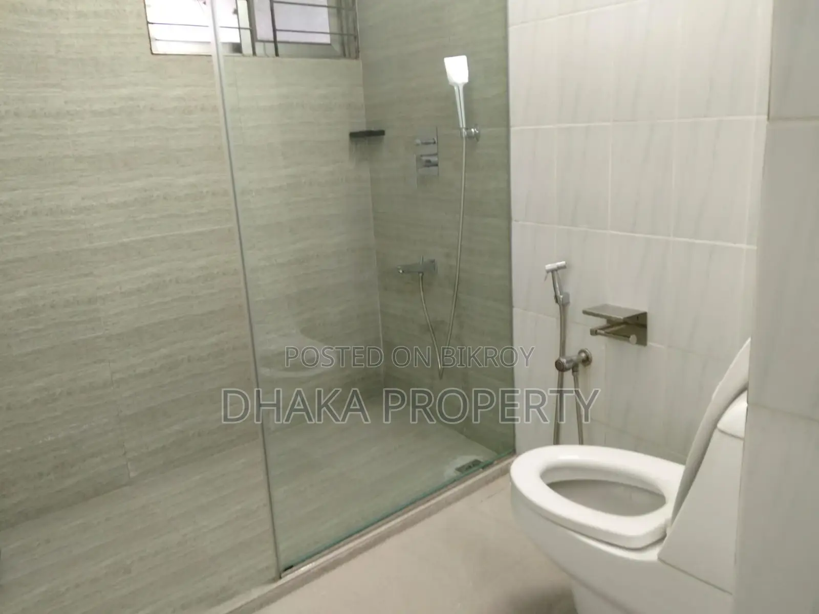 3Bed Wonderful Corner Plot Flat Rent at Baridhara Diplomatic Zone