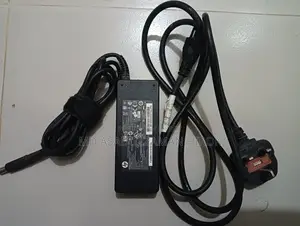 HP ORGINAL CHARGER