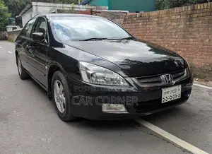 হোন্ডা অ্যাকর্ড অকটেন ড্রাইভ ২০০৬