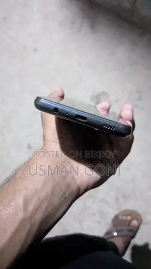Samsung Galaxy A12 6/128 Ram rom (Used)