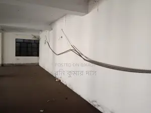 ফ্লোর ভাড়া হবে