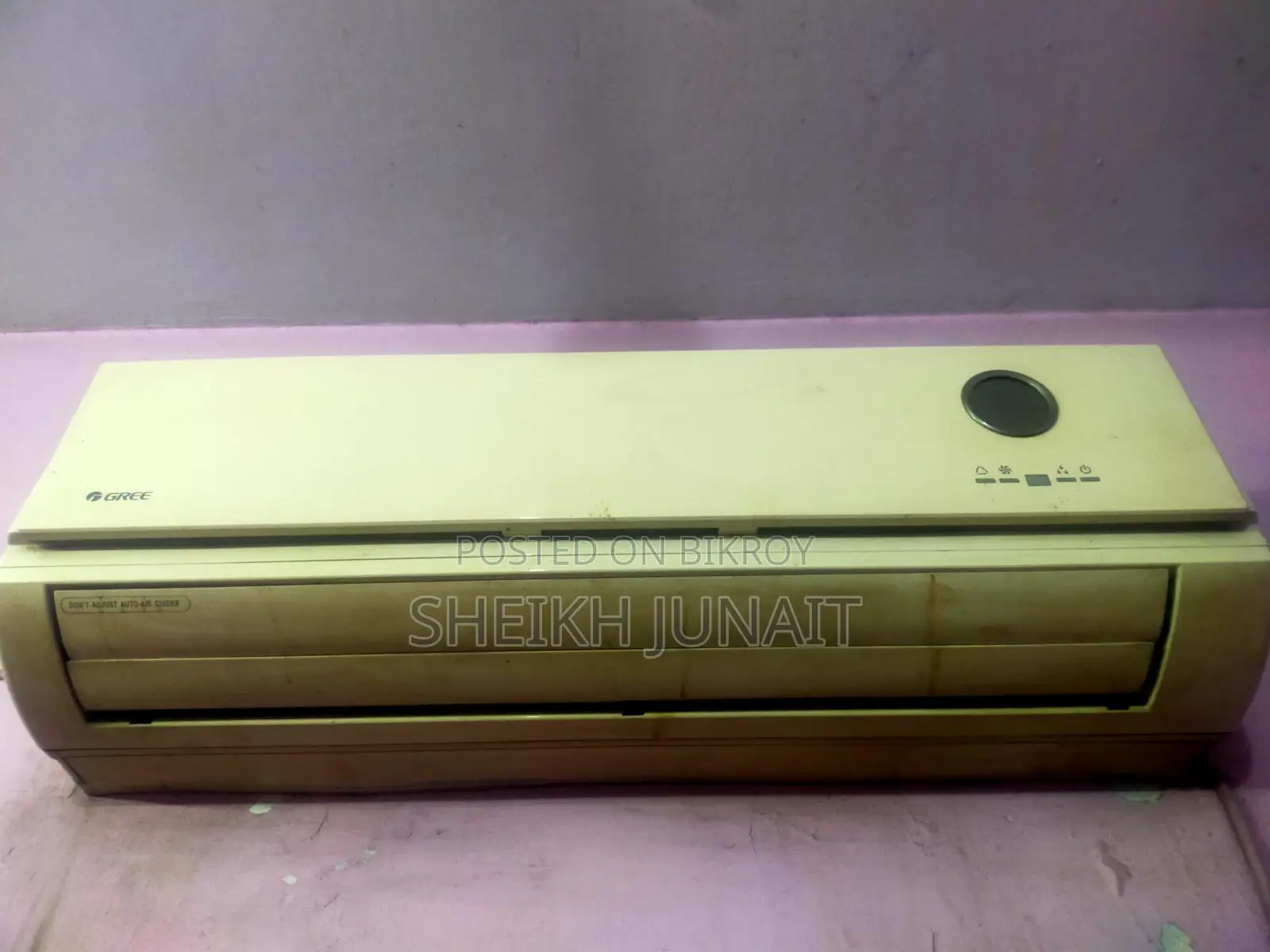 1 ton Gree AC fresh condition