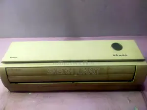 1 ton Gree AC fresh condition