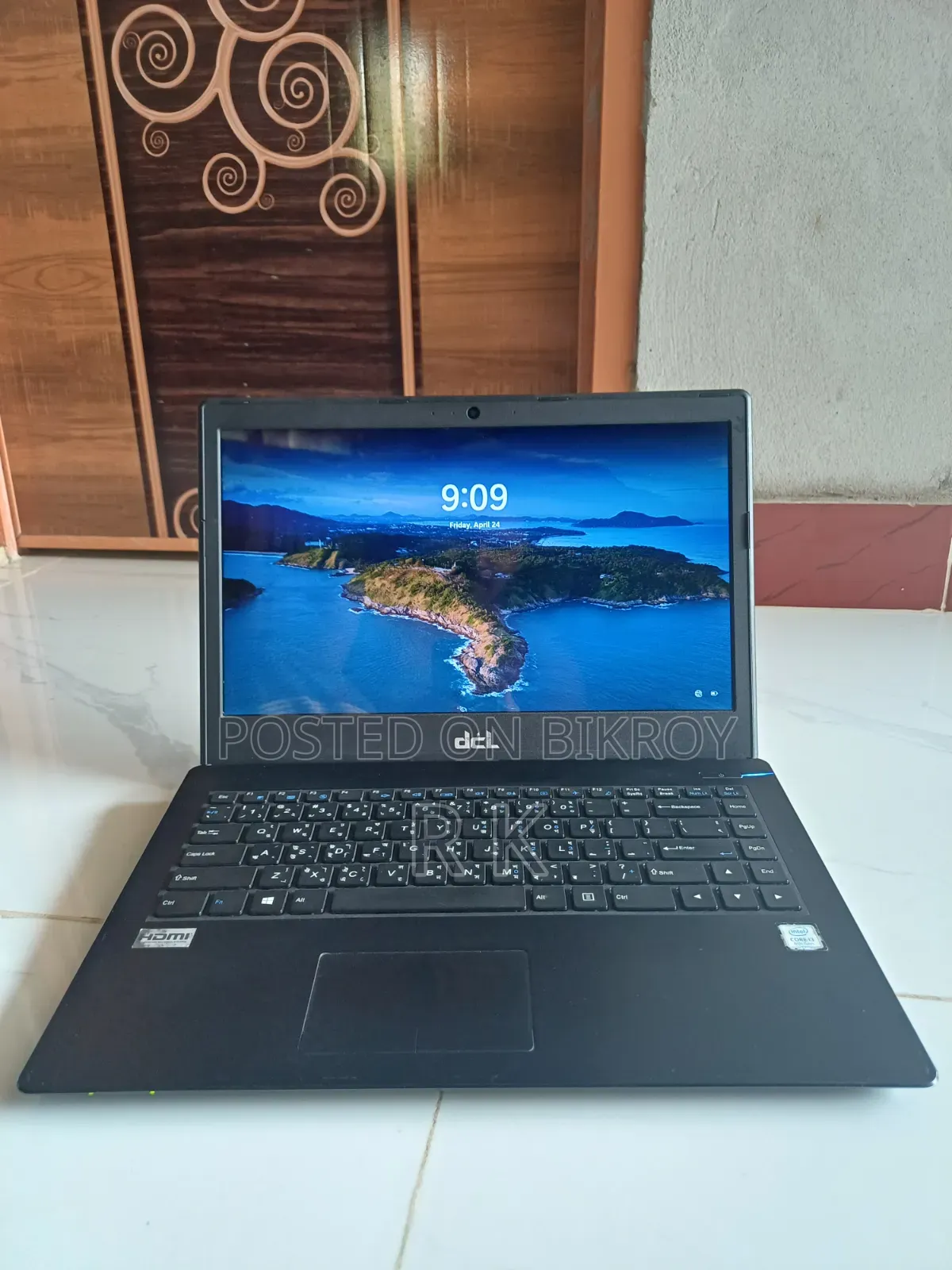 Laptop 4GB RAM Intel Core i3 1TB HDD