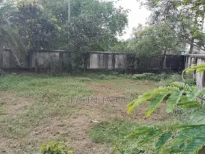 জমি ভাড়া দেওয়া হবে (Land for Rent)