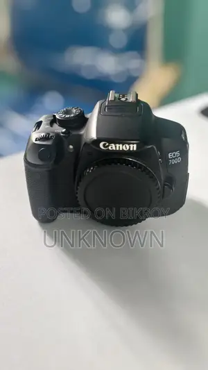 Canon 700d DSLR Camera