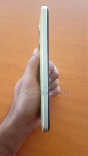ভিভো ওয়াই১৬ ৬৪ জিবি গোল্ড