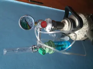 অক্সিজেন সিলিন্ডার ২৫ কেজি এবং মাস্ক