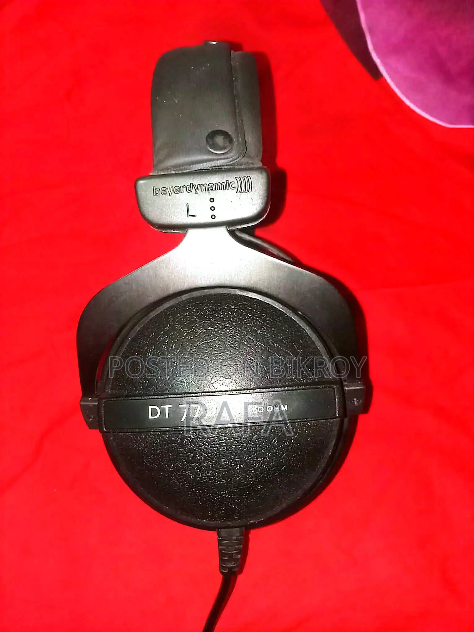 Beyerdynamic DT 770 Pro | 250 Ω Gift Sale