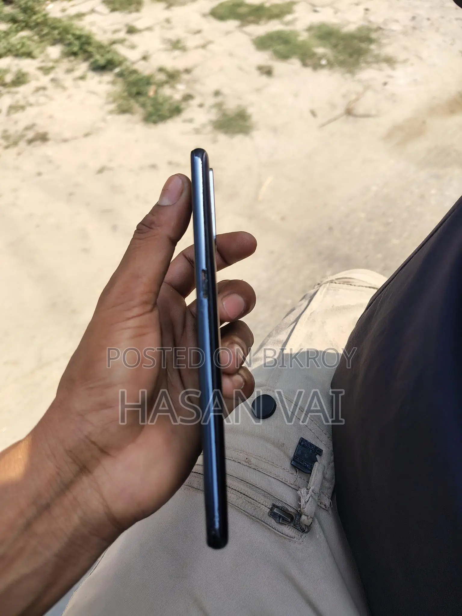 OPPO F17 Pro 8/128 (Used)