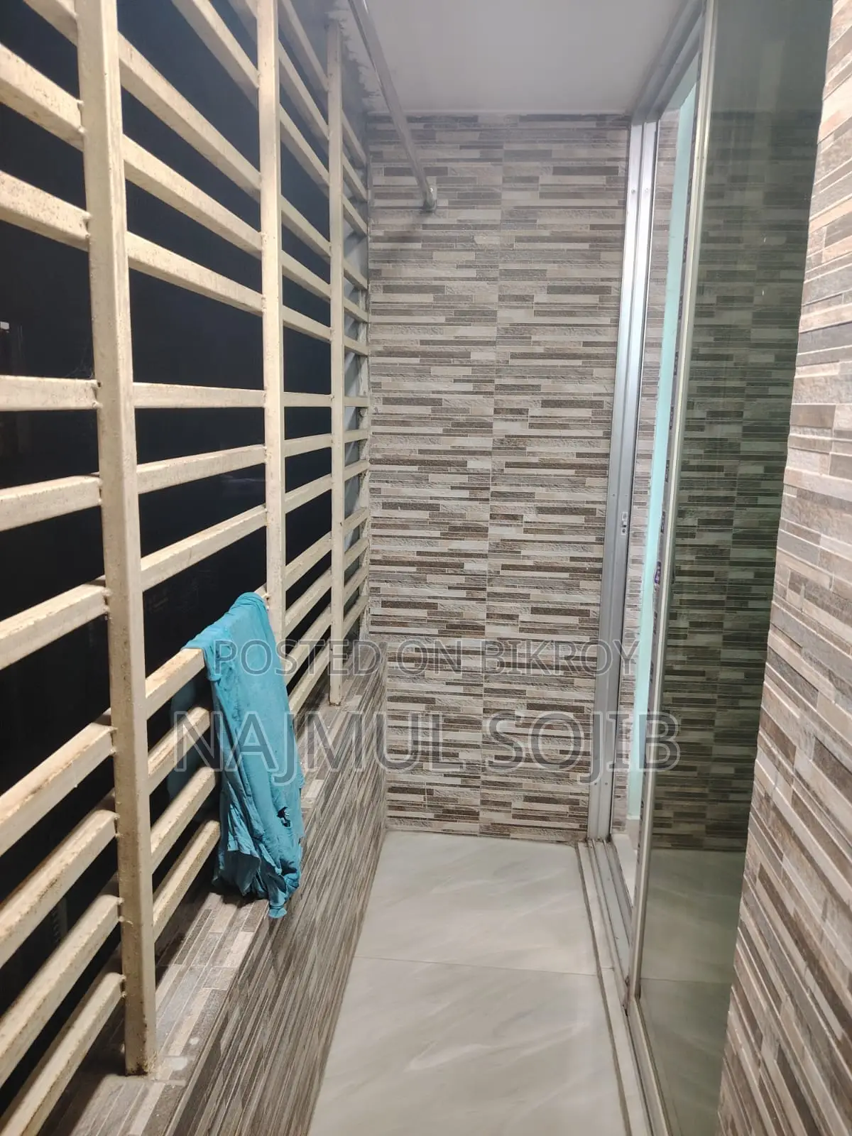 Ready Flat With Garage Near Teghoria Cricket Stadium, South Keraniganj