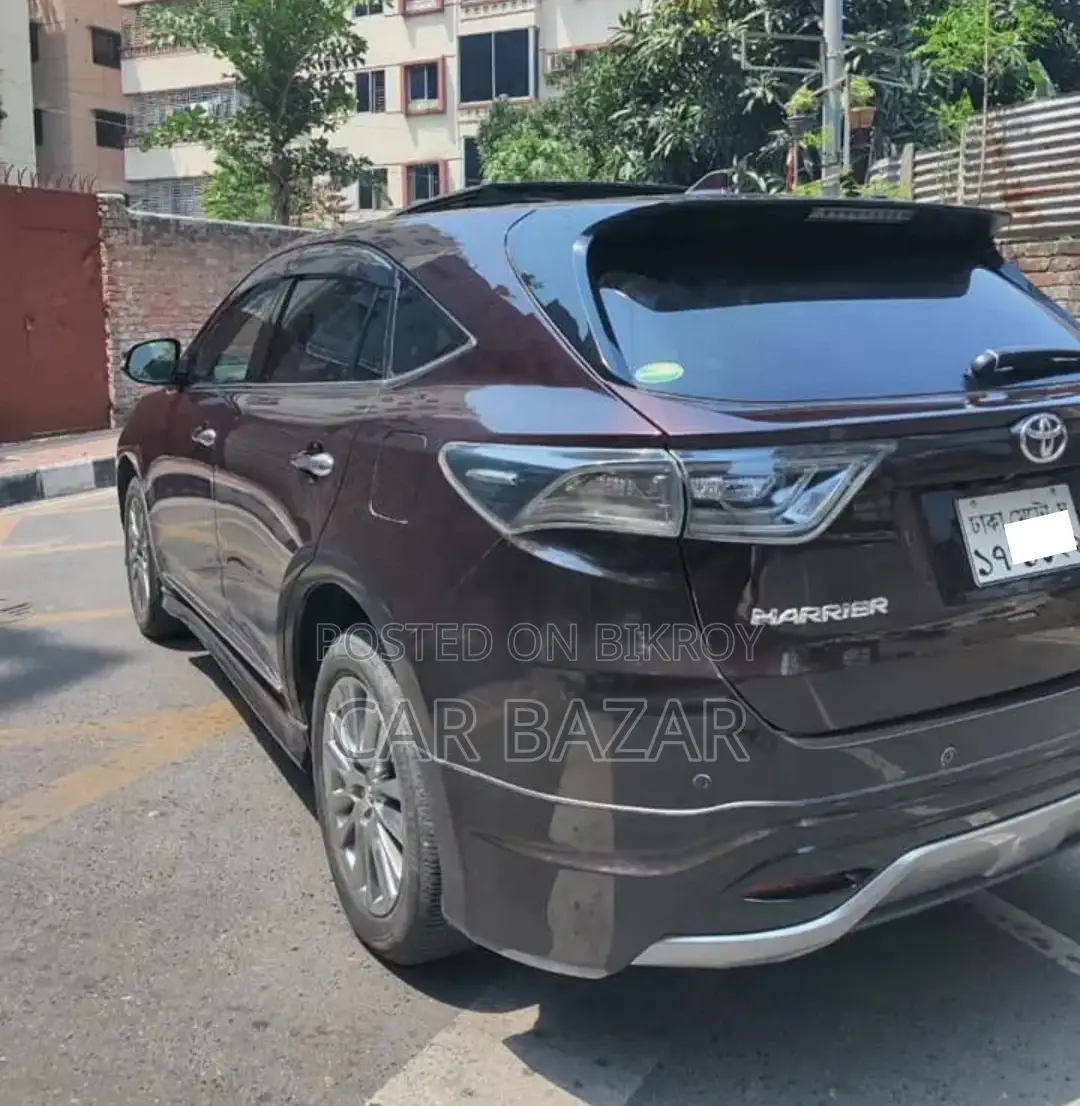 টয়োটা হ্যারিয়ার প্রোগ্রেস মেটাল লেদার ২০১৬ মেরুন