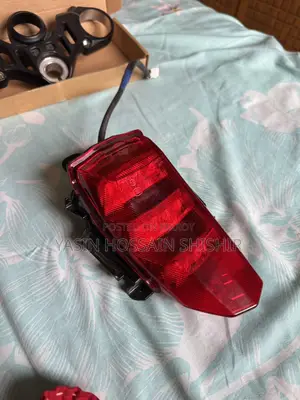 আর১৫ ব্যাকলাইট