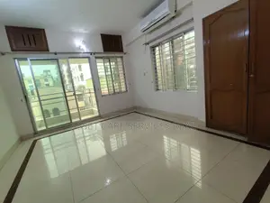 3200-Sqft Office Space Rent Baridhara Diplomatic Zone