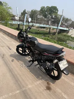 Bajaj Discover 100 10years 2017