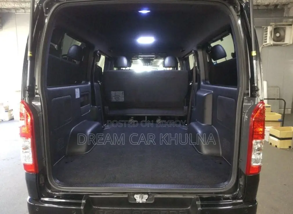 Toyota Hiace Super Gl Darkprime 2 2023