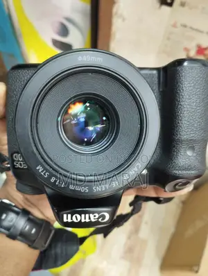 canon 70d wite stm prime lens