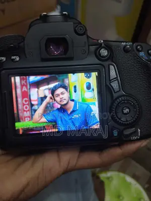 canon 70d wite stm prime lens