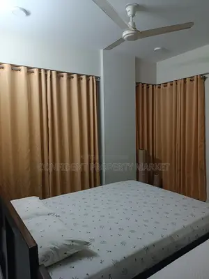 বারিধারায় ডি/জেড-এ ভাড়ার জন্য সুন্দর ফার্নিশড ফ্ল্যাট