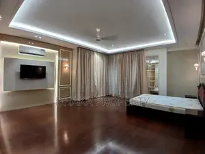 7500 SqFt 5 Bedroom Luxurious Apartment Rent at Baridhara Diplomatic Zone