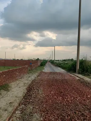 Bashundhara P Extension 04+04= 08 katha Plot Sell..
