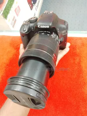 Canon 550D & 18-135mm IS lens