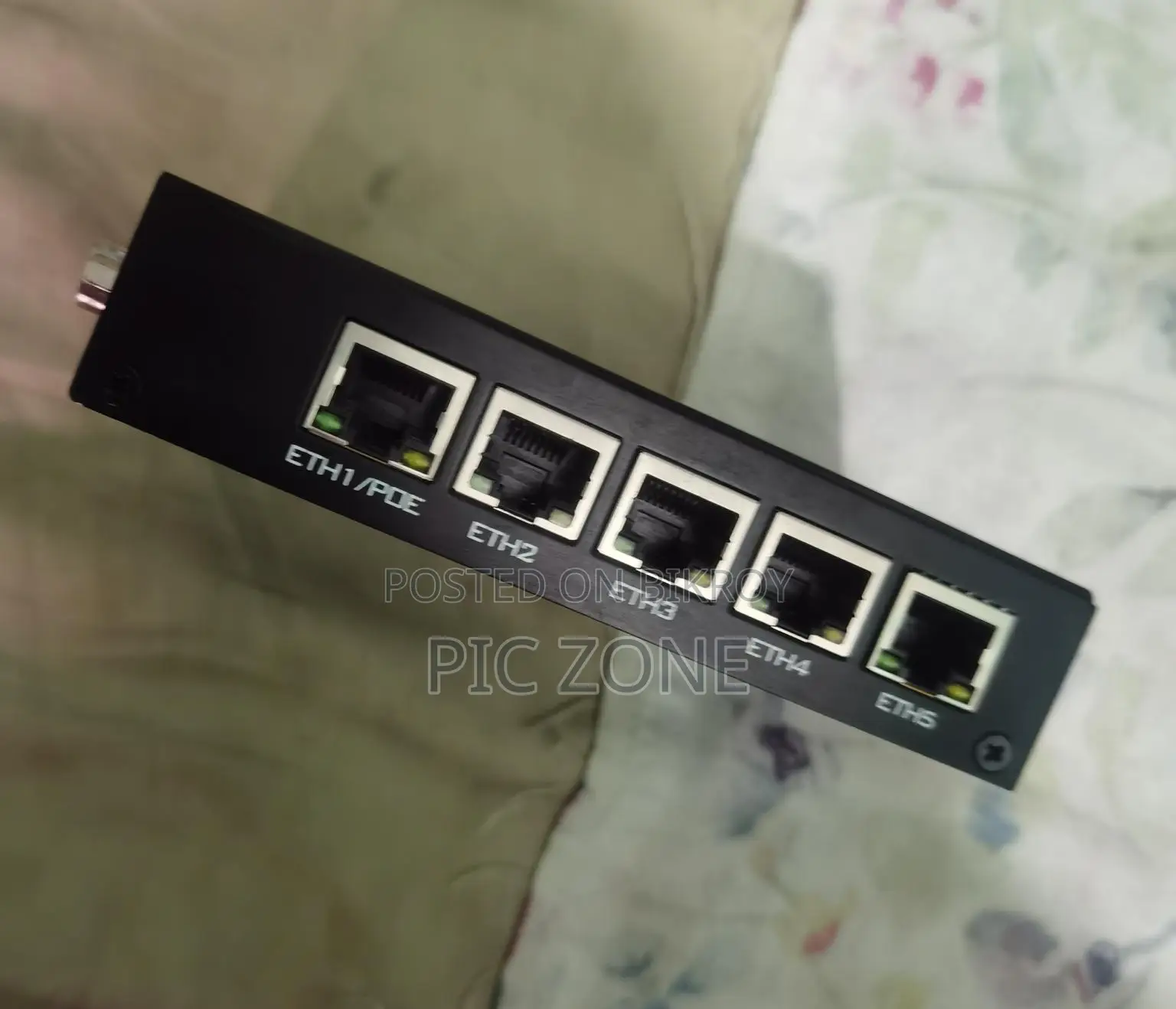 রাউটার Mikrotik 450 Gx4