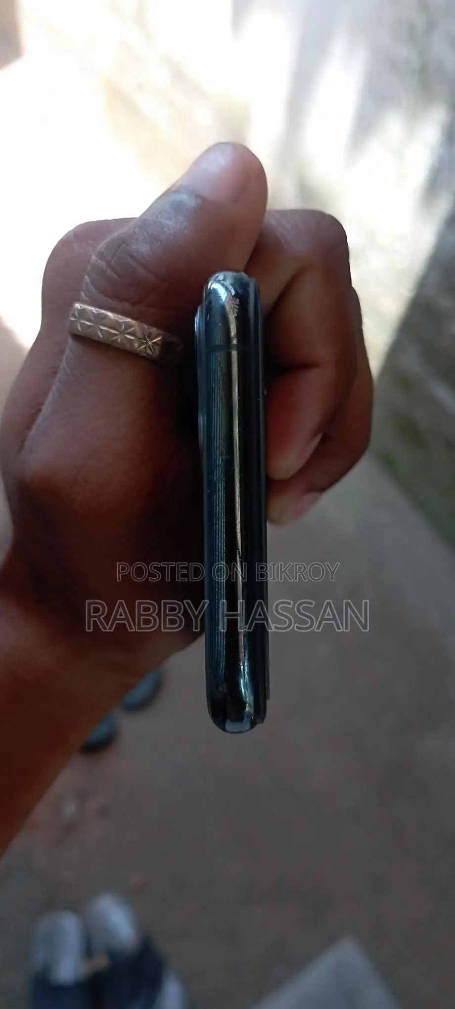 Apple iPhone 11 Pro . (Used)