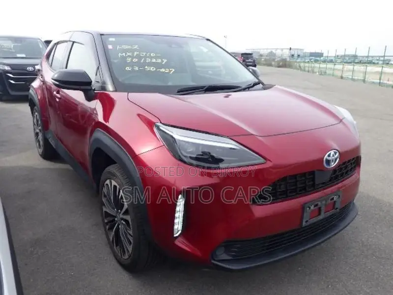 Toyota Yaris Cross Z Red/Black 2Tone 2021