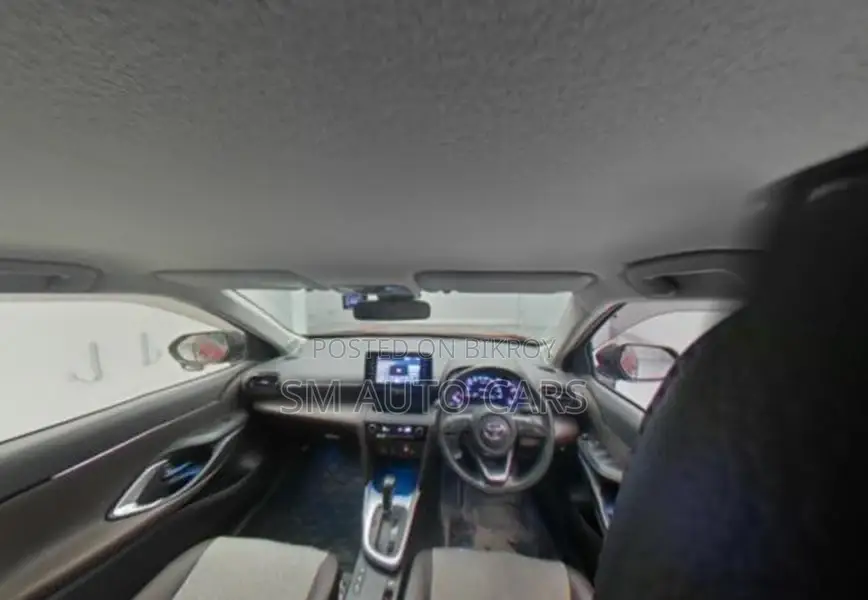 Toyota Yaris Cross Z Red/Black 2Tone 2021
